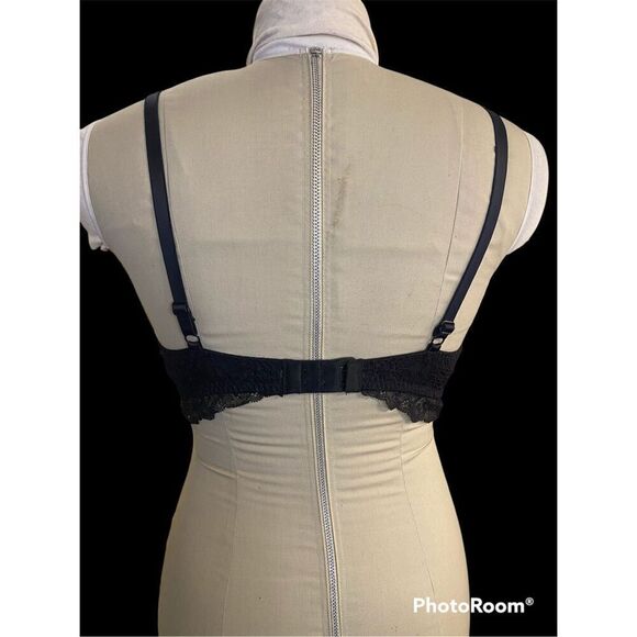 PINK Victoria’s Secret Lace Wireless Push Up Bra Black - Picture 4 of 9